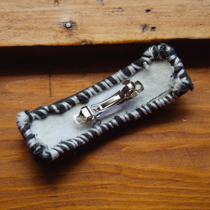 Barrette brodée — Fleurs