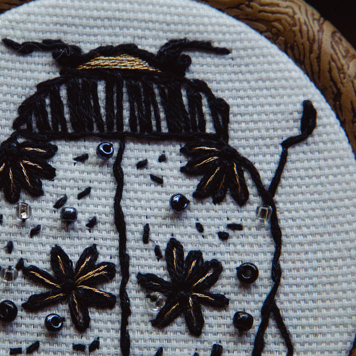 Broderie murale — Scarabée