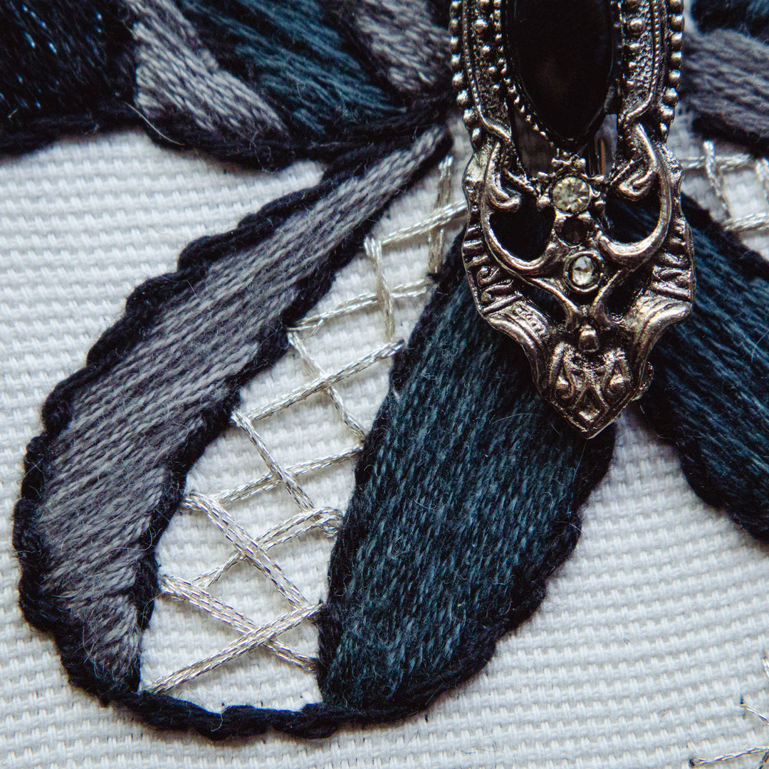 Broderie murale — Papillon