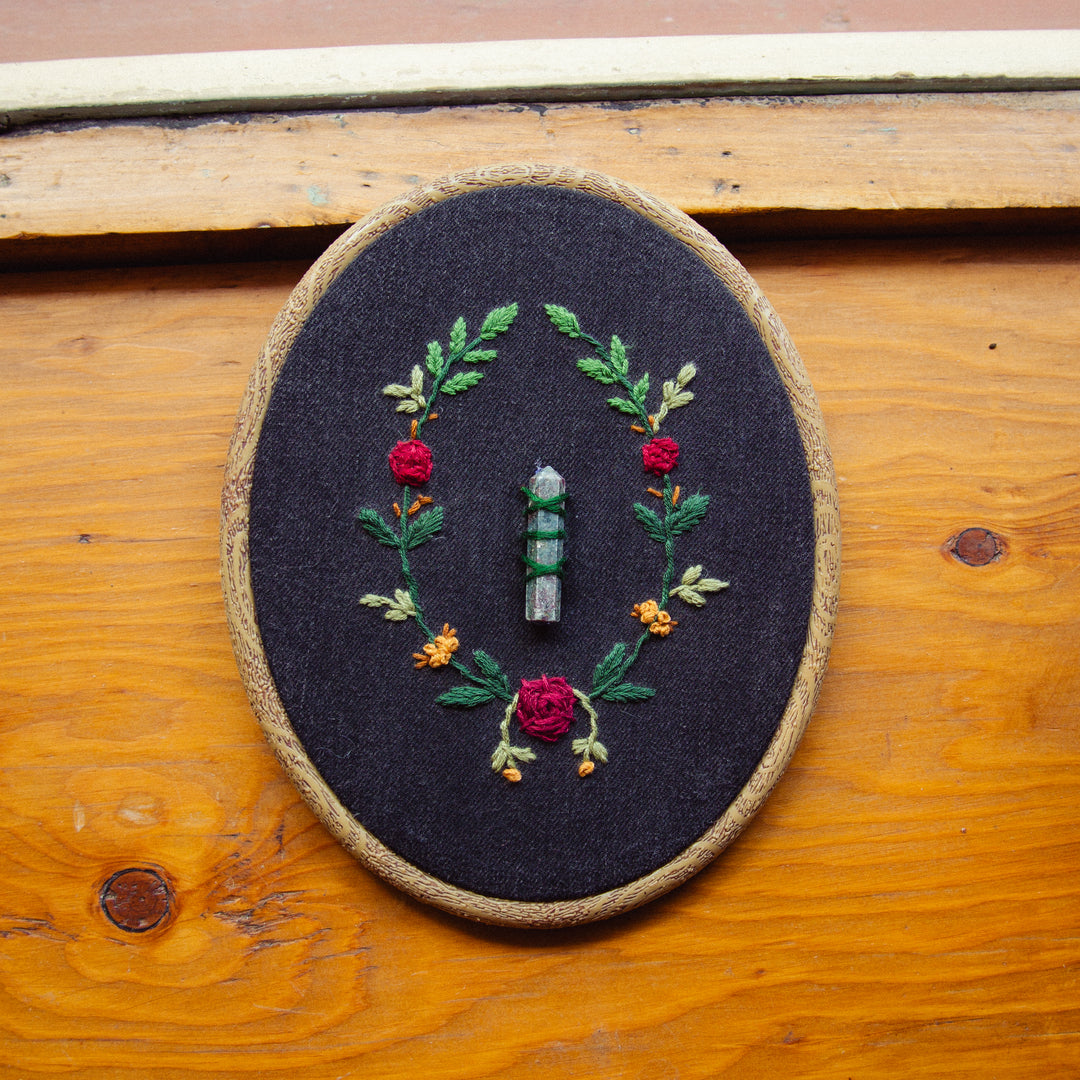 Broderie murale — Talisman